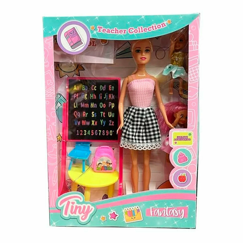 TINY MAESTRA